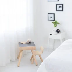 Tisch mit Stuhl schwarz