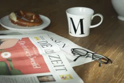 ZEIT-Sonderedition Frühstückstasse »Berlin«, Buchstaben